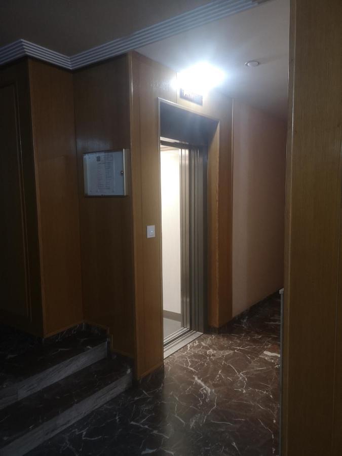 Apartamento Escultor Moreto - Parking Gratis Zaragoza Luaran gambar